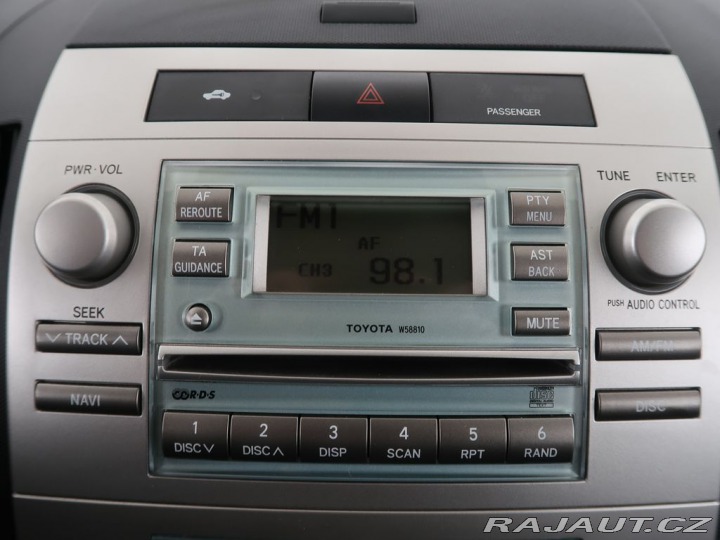 Toyota Corolla Verso 2.2D-4D,130kW,Manuál 2007