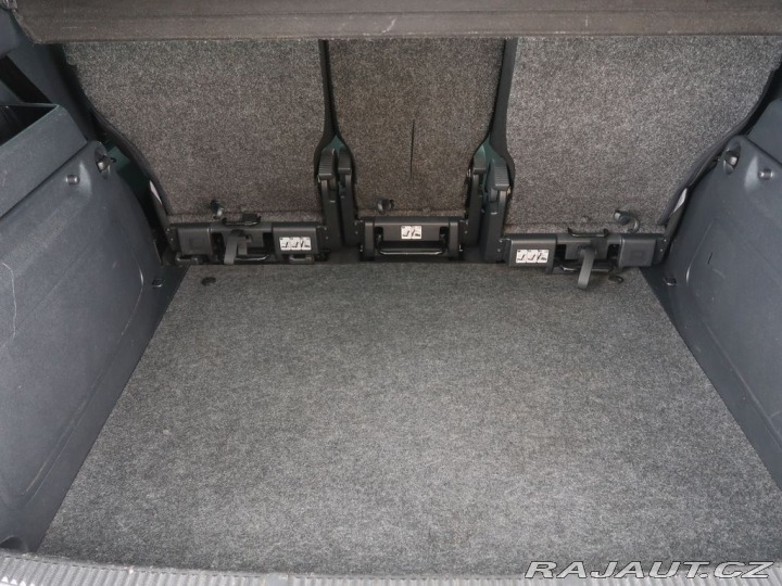 Škoda Roomster 1.2TSi,63kW,CZ,1Maj,Manuá 2011