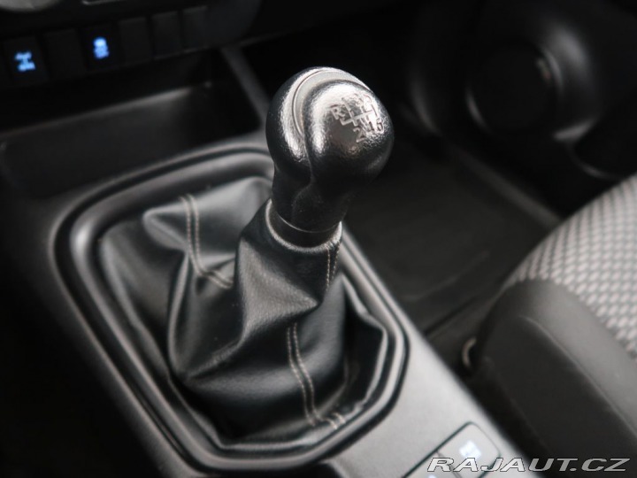 Toyota Hilux 2.4D-4D,110kW,Manuál,4x4 2020