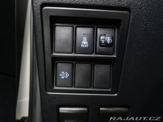 Toyota Hilux 2.4D-4D,110kW,Manuál,4x4 2020