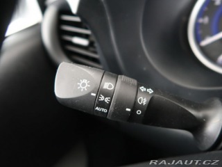 Toyota Hilux 2.4D-4D,110kW,Manuál,4x4 2020