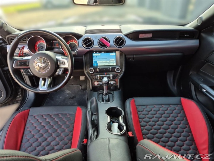 Ford Mustang 5,0 GT V8 324 kW 2015