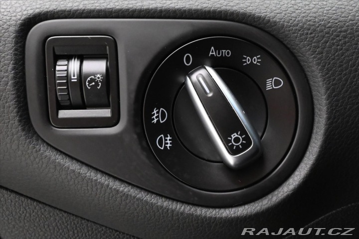 Volkswagen Sharan 2,0 TDI 110 kW DSG Highli 2020