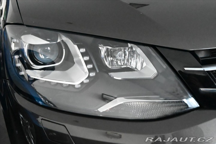 Volkswagen Sharan 2,0 TDI 110 kW DSG Highli 2020