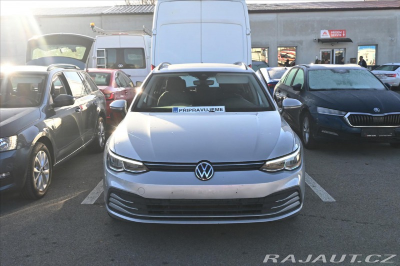 Volkswagen Golf 2,0 TDI 85kW Life DSG VŮZ