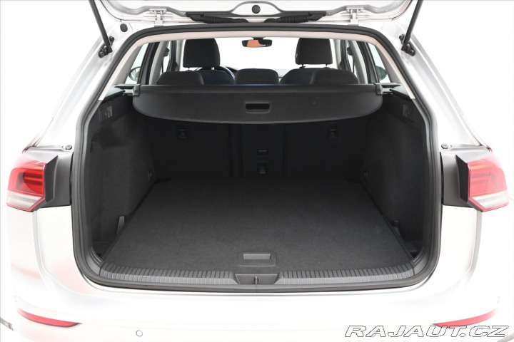 Volkswagen Golf 2,0 TDI 85kW Life DSG Zár 2022