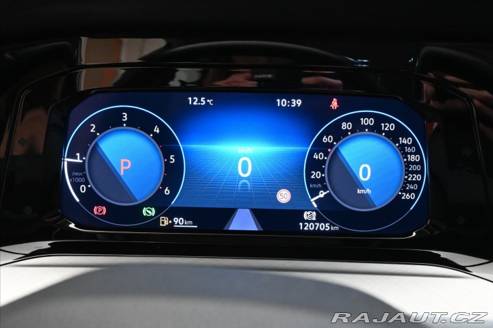 Volkswagen Golf 2,0 TDI 85kW Life DSG Zár 2022