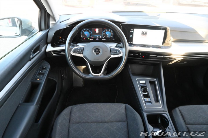 Volkswagen Golf 2,0 TDI 85kW Life DSG VŮZ 2022