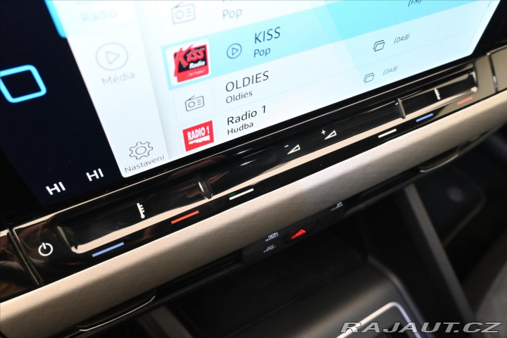 Volkswagen Golf 2,0 TDI 85kW Life DSG Zár 2022