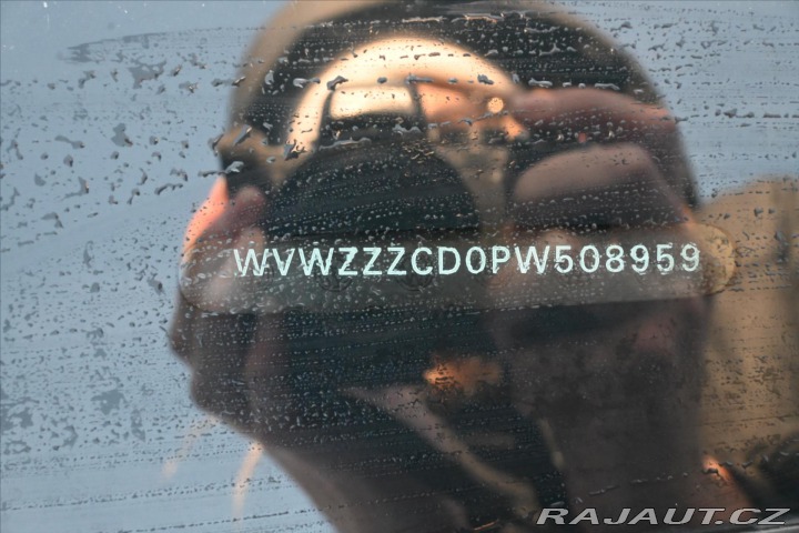 Volkswagen Golf 2,0 TDI 85kW Life DSG VŮZ 2022