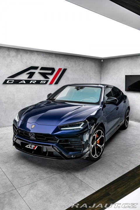 Lamborghini Urus 4.0 V8, pano, masáže, 360 1800
