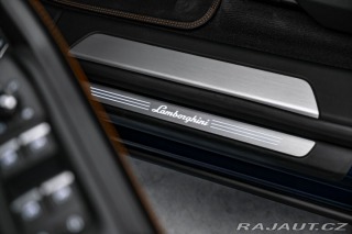 Lamborghini Urus 4.0 V8, pano, masáže, 360 2022