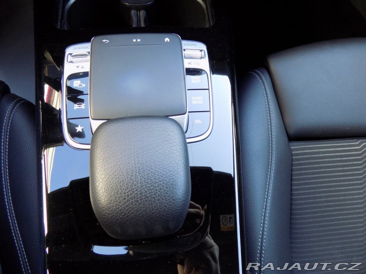 Mercedes-Benz CLA 200d/Full-Led/1.majitel/ 2019