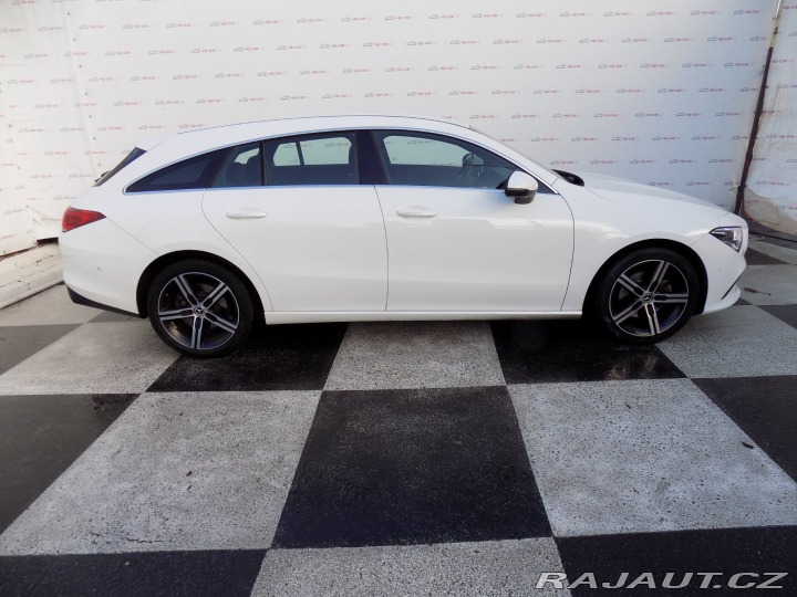 Mercedes-Benz CLA 200d/Full-Led/1.majitel/ 2019