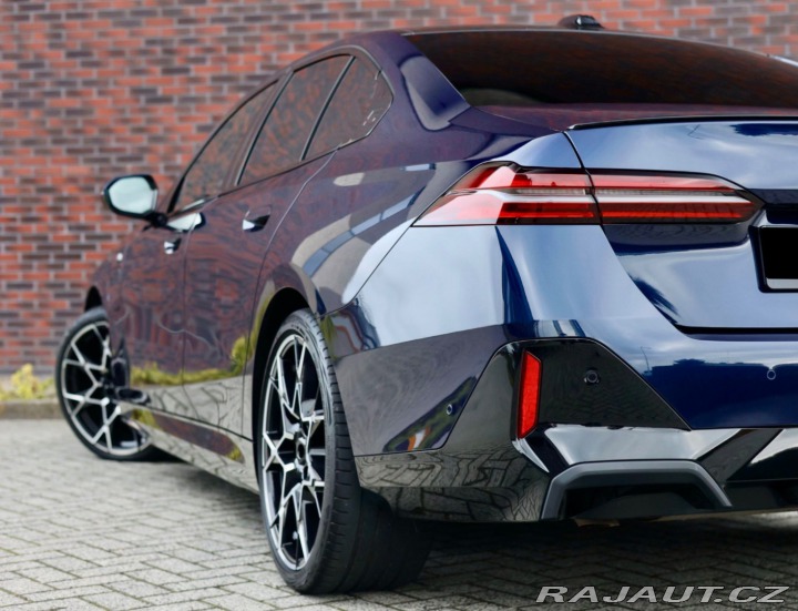 BMW 5 550e xDrive ehybrid 360K 2024