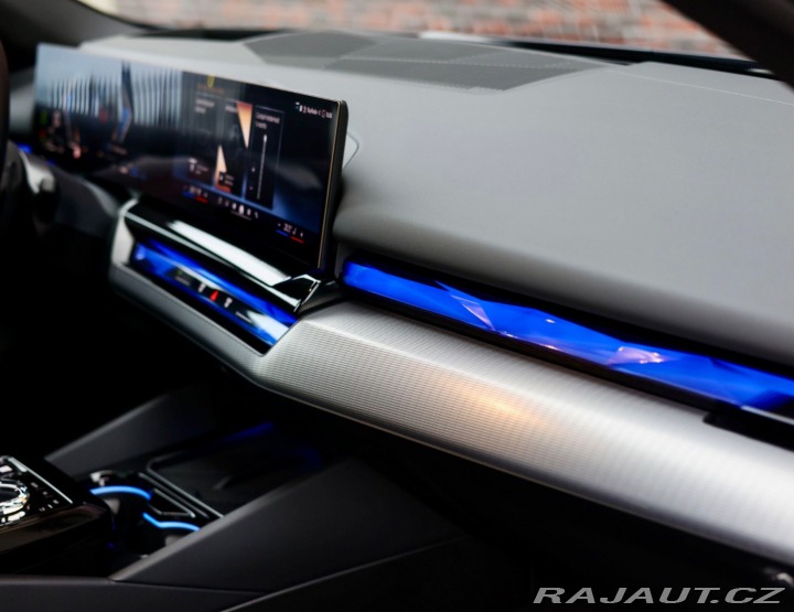 BMW 5 550e xDrive ehybrid 360K 2024