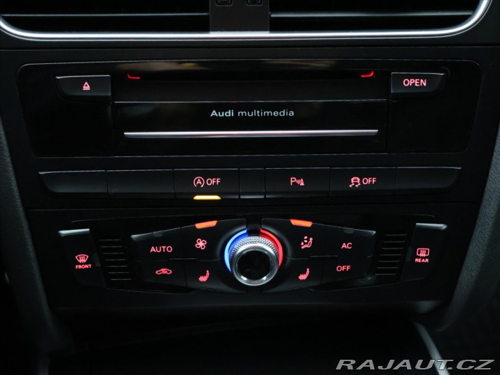 Audi A4 2,0 TDI 105kW Aut. Navi K 2012