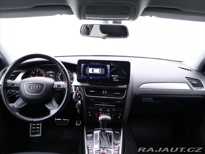 Audi A4 2,0 TDI 105kW Aut. Navi K 2012