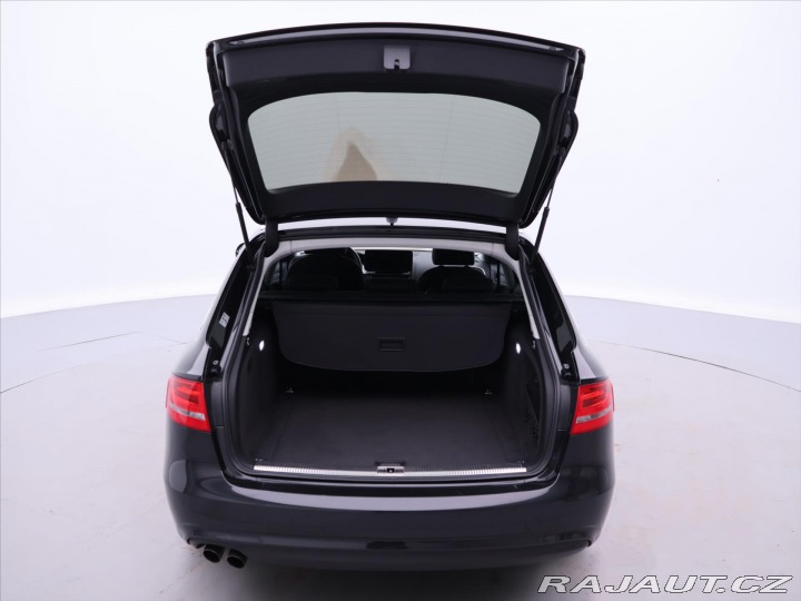 Audi A4 2,0 TDI 105kW Aut. Navi K 2012