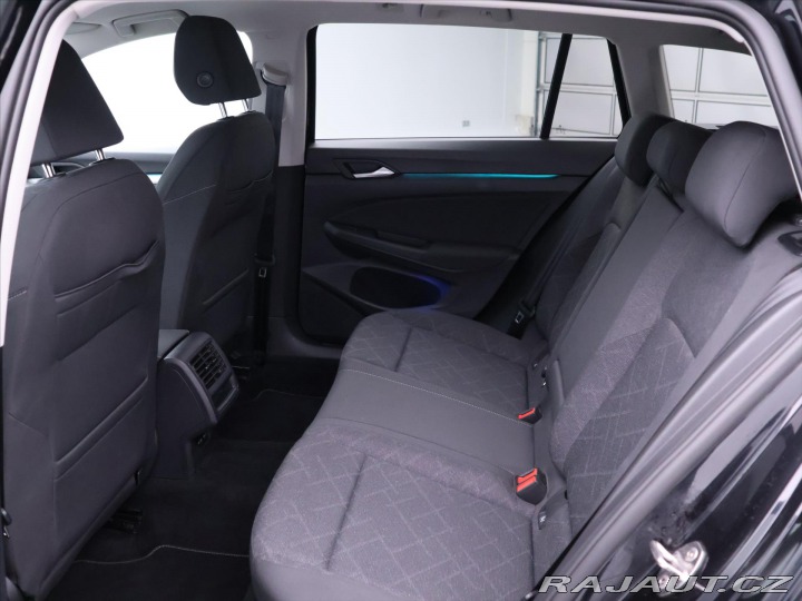 Volkswagen Golf 2,0 TDI 110kW DSG Style D 2021