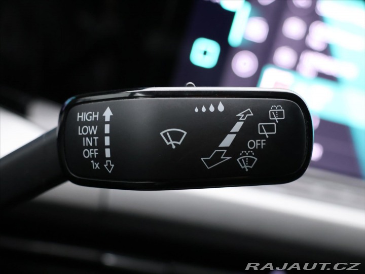 Volkswagen Golf 2,0 TDI 110kW DSG Style D 2021