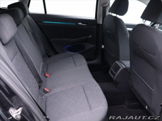 Volkswagen Golf 2,0 TDI 110kW DSG Style D 2021