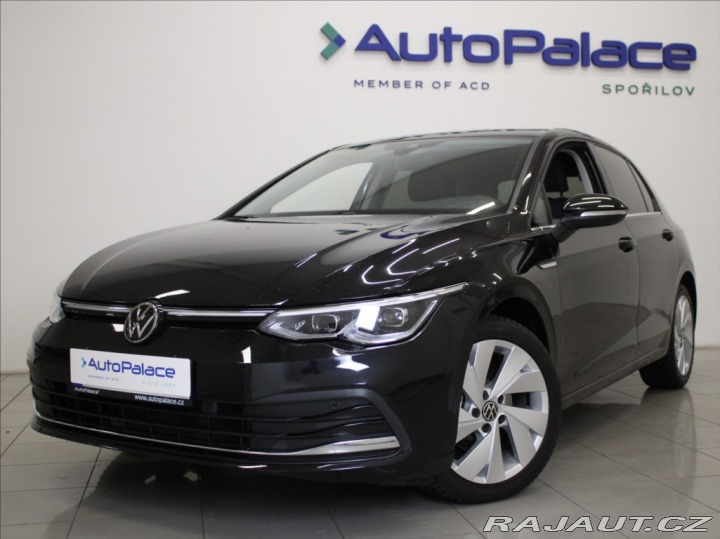 Volkswagen Golf 1,5 TSi 110kW Style Paměť 2023