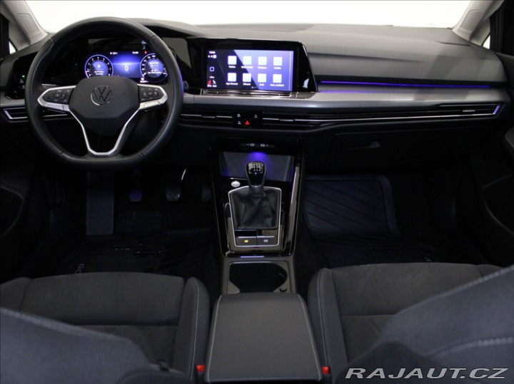 Volkswagen Golf 1,5 TSi 110kW Style Paměť 2023