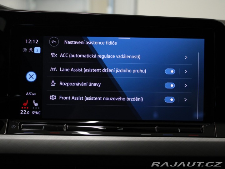 Volkswagen Golf 1,0 TSi 81kW Life 40tkm. 2022