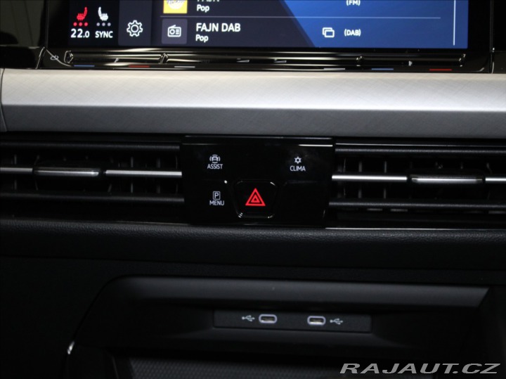 Volkswagen Golf 1,0 TSi 81kW Life 40tkm. 2022