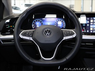 Volkswagen Golf 1,0 TSi 81kW Life 40tkm. 2022