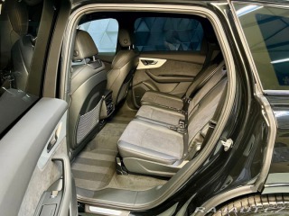Audi Q7 50TDI 210KW S-LINE B& 2025