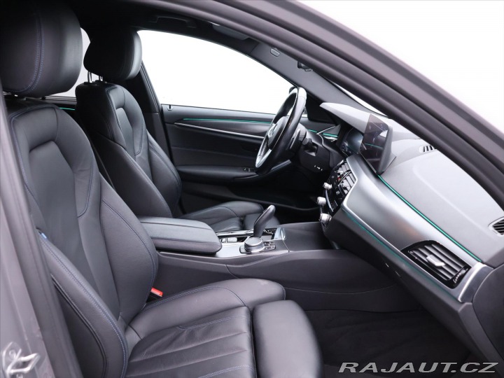 BMW 5 2,0 520d 140kW AT Touring 2021