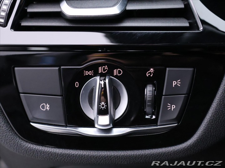 BMW 5 2,0 520d 140kW AT Touring 2021