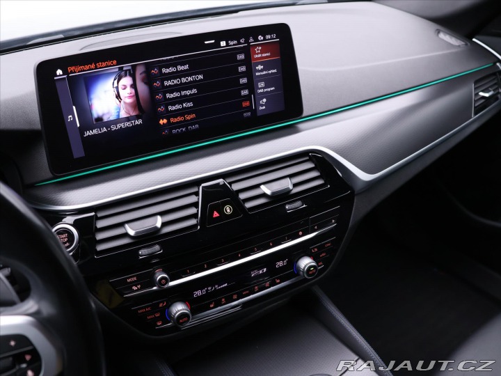 BMW 5 2,0 520d 140kW AT Touring 2021