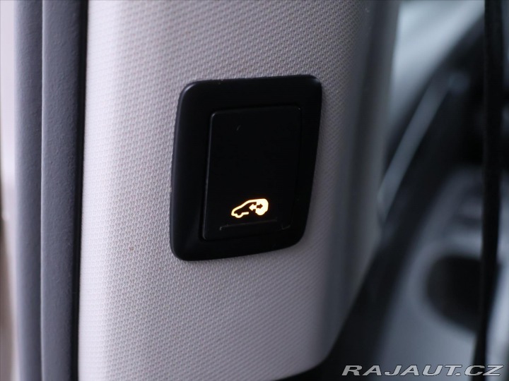 Volkswagen Sharan 2,0 TDI 4M CZ Highline DP 2017