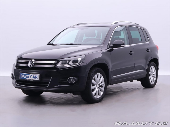 Volkswagen Tiguan 2,0 TDI 103kW DSG 4M Tažn 2012
