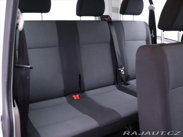 Volkswagen Transporter 2,0 TDI 110kW DSG L2 9mís 2018