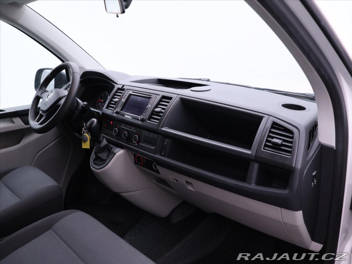 Volkswagen Transporter 2,0 TDI 110kW DSG L2 9mís 2018