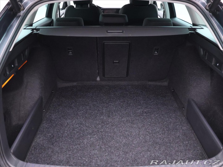 Škoda Octavia 1,0 TSI DSG Navi 1.Maj DP 2020