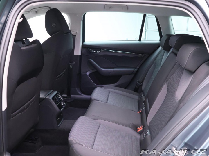 Škoda Octavia 1,0 TSI DSG Navi 1.Maj DP 2020