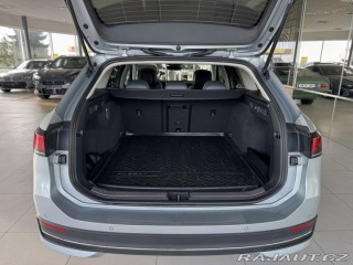 Volkswagen Passat 1,5 eTSI DSG*Masáž*Webast 2024