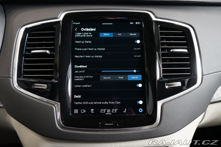 Volvo XC90 T8*RECHARGE*PANO*360*VZDU 2024