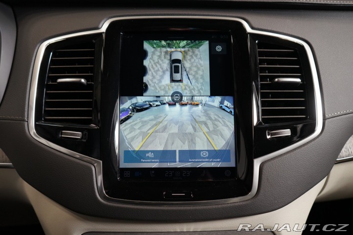 Volvo XC90 T8*RECHARGE*PANO*360*VZDU 2024