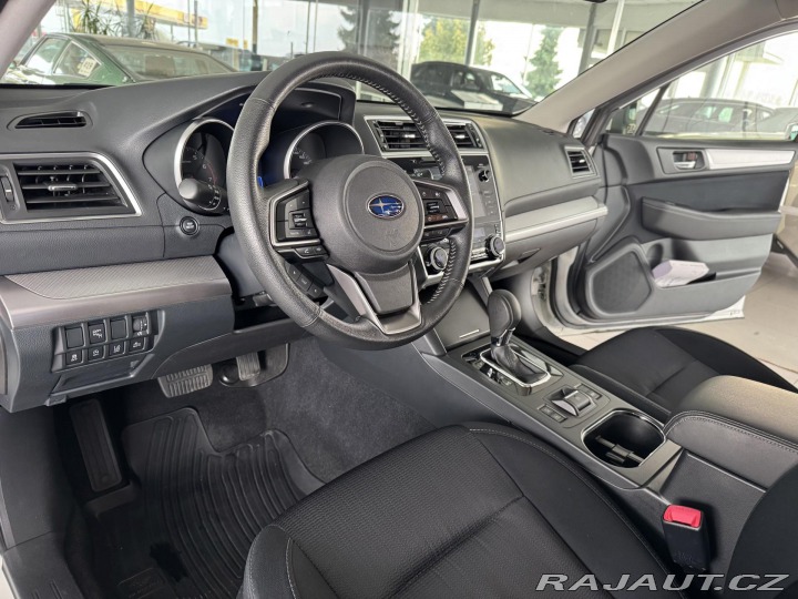 Subaru Outback 2,5i AWD*Aut*Kamera*REZER 2018