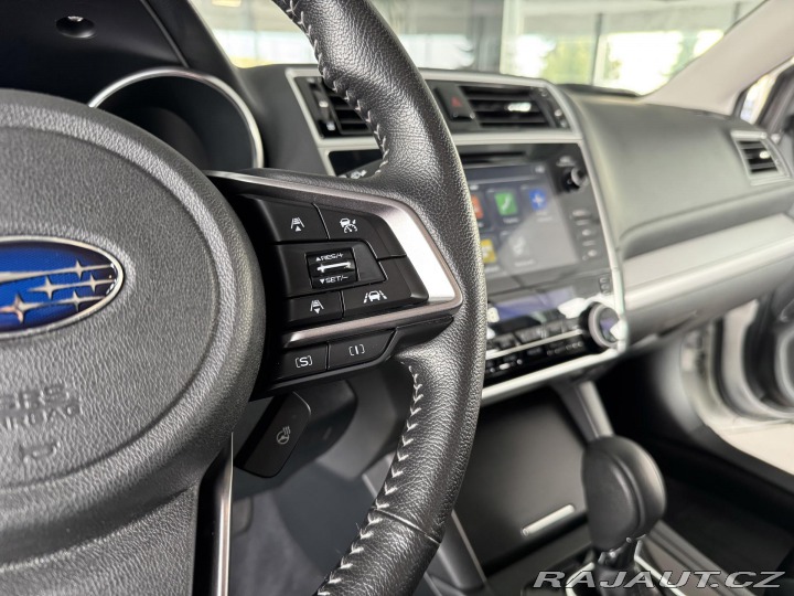 Subaru Outback 2,5i AWD*Aut*Kamera*REZER 2018