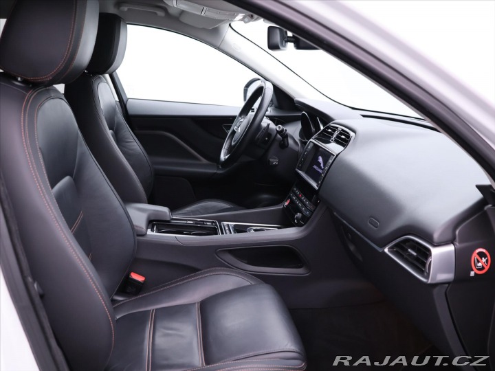 Jaguar F-Pace 2,0 20d 132kW Aut. AWD 2017