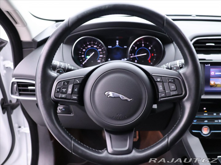 Jaguar F-Pace 2,0 20d 132kW Aut. AWD 2017
