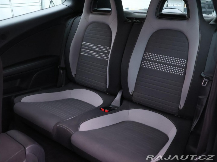 Volkswagen Scirocco 1,4 TSI 90kW Xenon 1.Maj. 2014