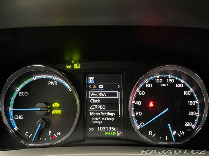 Toyota RAV4 2.5 Hybrid 4WD e-CVT EXEC 2017